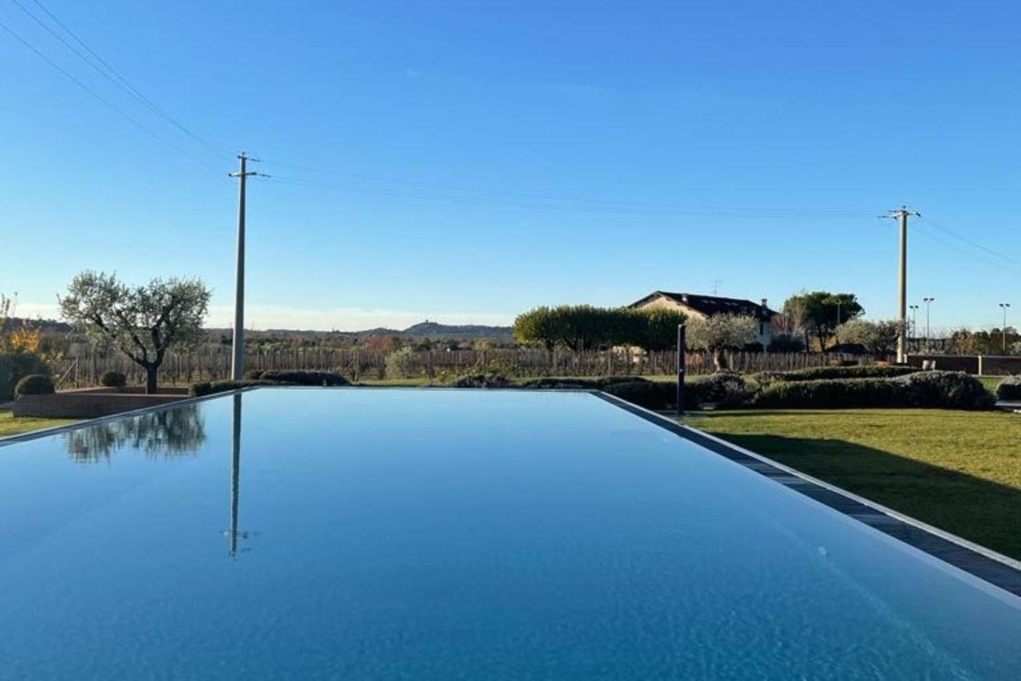 Almavite Wine Resort With Pool Ντεζεντσάνο ντελ Γκάρντα Εξωτερικό φωτογραφία